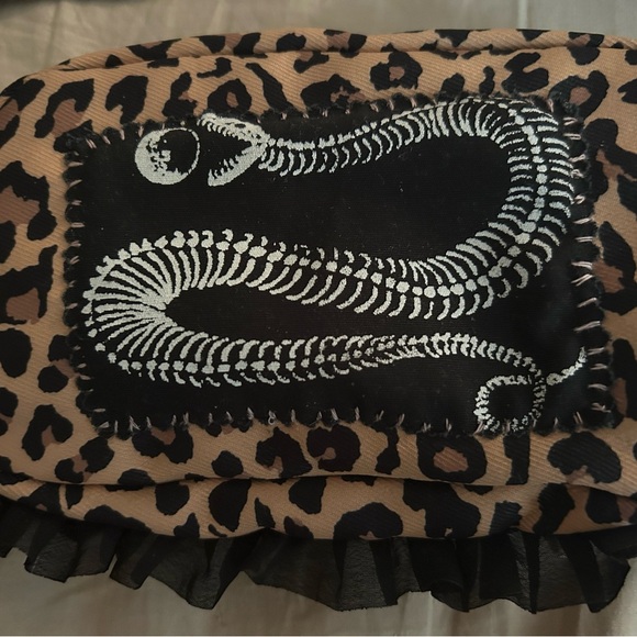 Meet your Posher, Twiggy - Picture 9 of 16